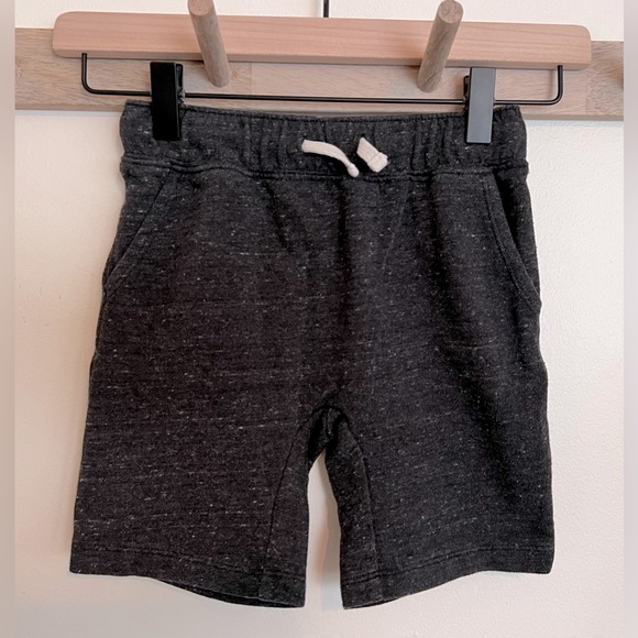 Old Navy Boys Heather Gray Cotton Shorts Size 5T - Picture 4 of 6